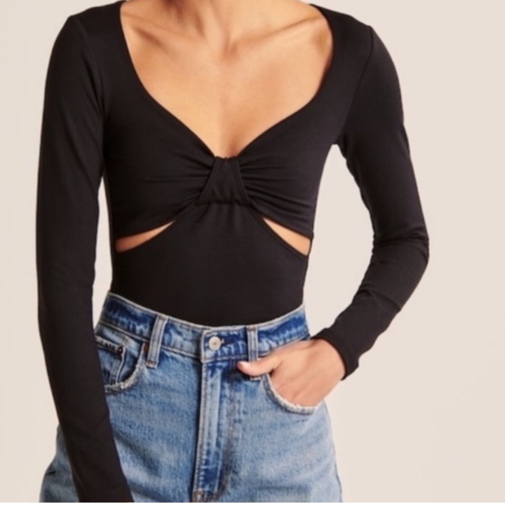 Abercrombie & Fitch Double Layered Seamless Fabric Cutout Bodysuit